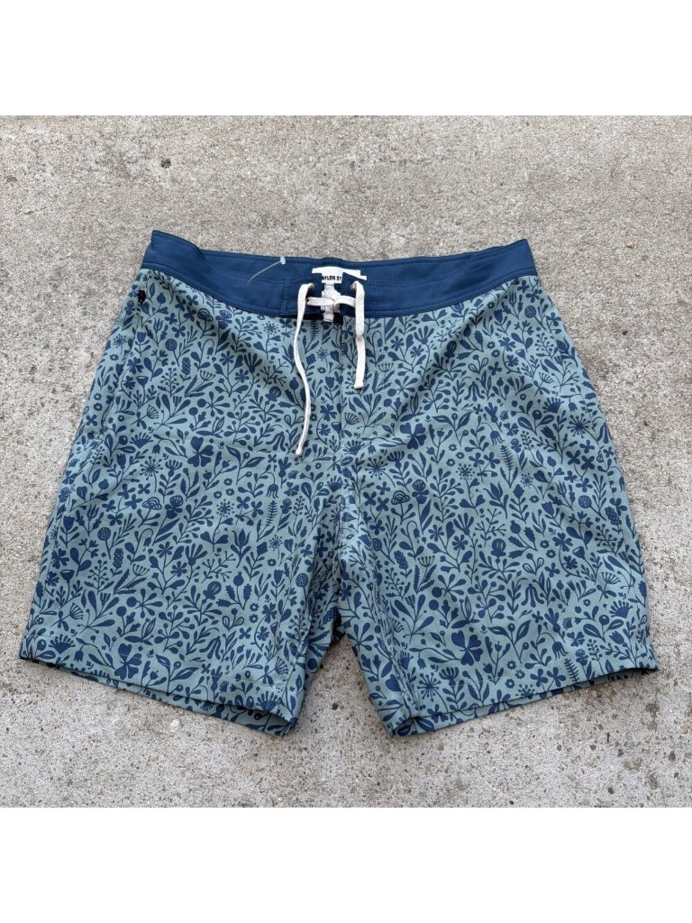 Taylor Stitch Mens Board Shorts 31 Plants Swim Trunks Green Blue Pockets Beach